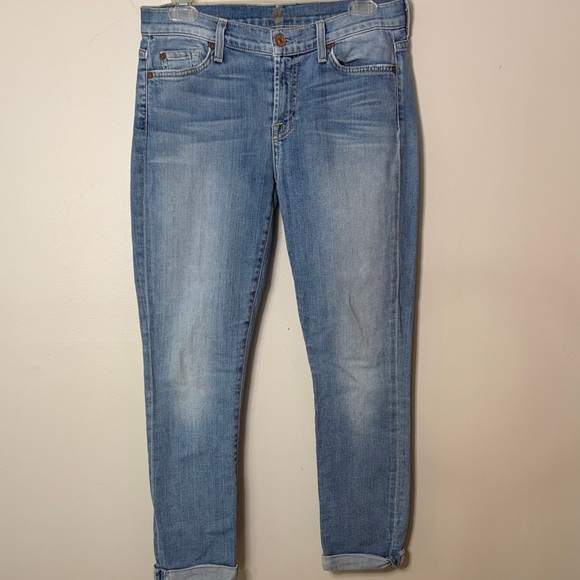 7 For All Mankind Light Blue Cropped Ankle Jeans - Picture 2 of 5